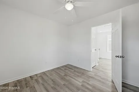 708 W Hayes Street Burgaw NC 28425