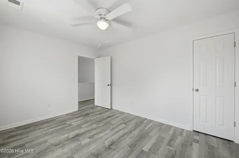 708 W Hayes Street Burgaw NC 28425