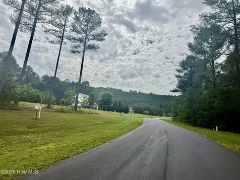 115 Stables Loop Blairsville GA 30512