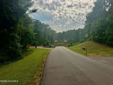 115 Stables Loop Blairsville GA 30512