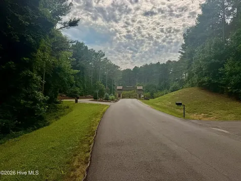 115 Stables Loop Blairsville GA 30512