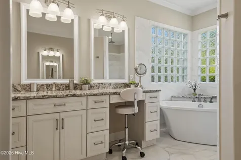 2776 Marsh Point Lane SE Southport NC 28461