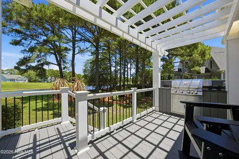 2776 Marsh Point Lane SE Southport NC 28461