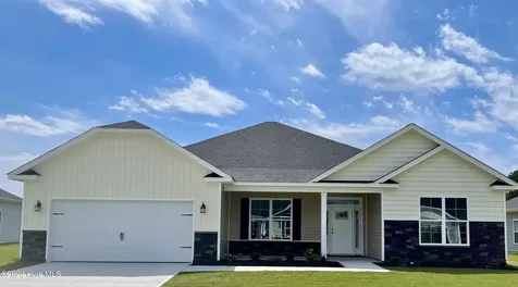 175 Seashore Street Grimesland NC 27837