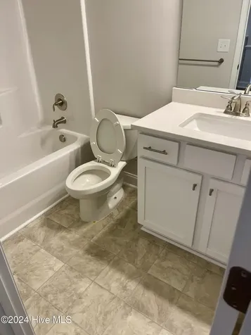 175 Seashore Street Grimesland NC 27837