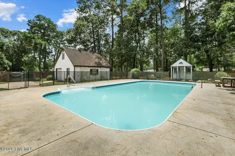 2570 Old Plantation Drive Kinston NC 28504