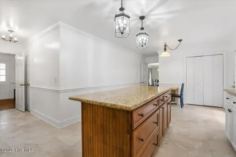 2570 Old Plantation Drive Kinston NC 28504