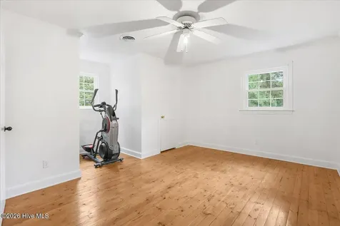 2570 Old Plantation Drive Kinston NC 28504