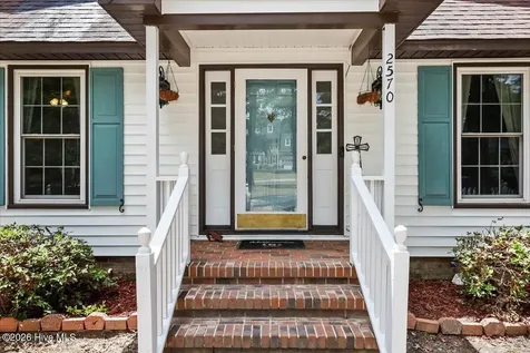 2570 Old Plantation Drive Kinston NC 28504