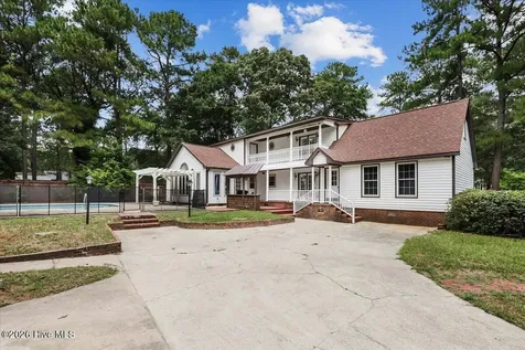 2570 Old Plantation Drive Kinston NC 28504