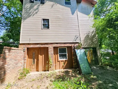 128 Manor Drive Hayesville NC 28904