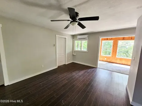 128 Manor Drive Hayesville NC 28904
