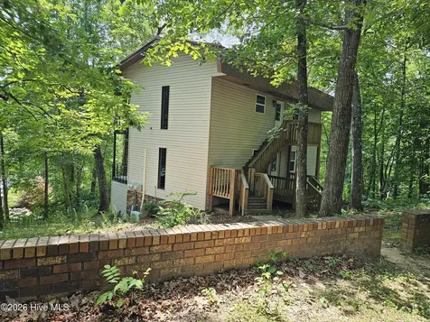128 Manor Drive Hayesville NC 28904