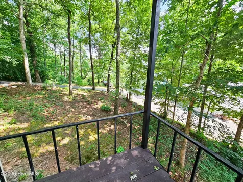 128 Manor Drive Hayesville NC 28904