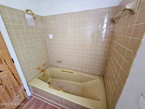 128 Manor Drive Hayesville NC 28904