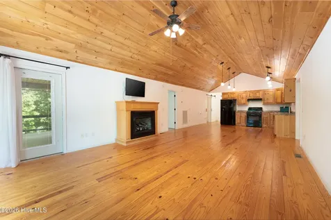 167 Brasstown View Brasstown NC 28902