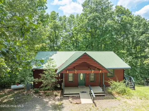 167 Brasstown View Brasstown NC 28902