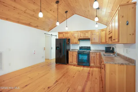 167 Brasstown View Brasstown NC 28902