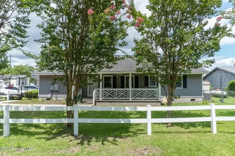12 Sandy Cove Elizabethtown NC 28337
