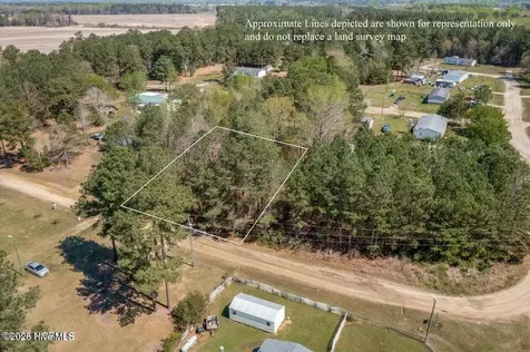 1620 Blacksmith Circle Kinston NC 28504