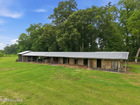 2428 Mcnair Road Tarboro NC 27886