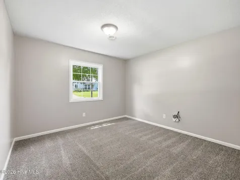 210 Spring Drive Jacksonville NC 28540