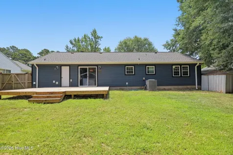 210 Spring Drive Jacksonville NC 28540