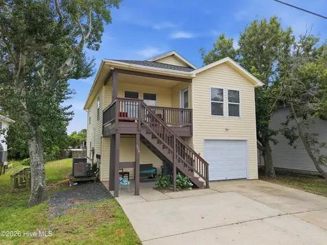 309 W Durham Street Kill Devil Hills NC 27948