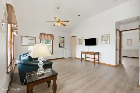 309 W Durham Street Kill Devil Hills NC 27948