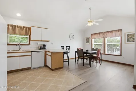 309 W Durham Street Kill Devil Hills NC 27948