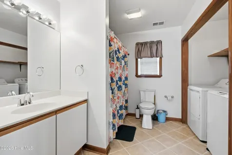 309 W Durham Street Kill Devil Hills NC 27948