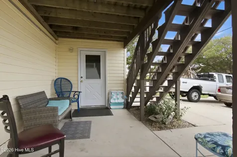 309 W Durham Street Kill Devil Hills NC 27948