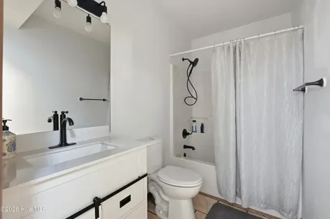 309 W Durham Street Kill Devil Hills NC 27948