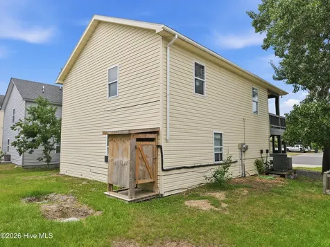 309 W Durham Street Kill Devil Hills NC 27948
