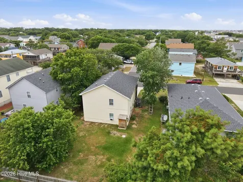 309 W Durham Street Kill Devil Hills NC 27948