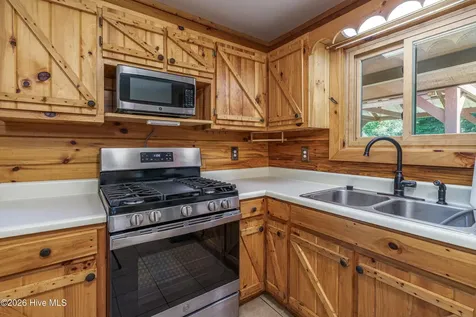 44 Red Wolf Trail Blairsville GA 30512