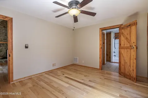44 Red Wolf Trail Blairsville GA 30512