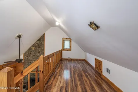 44 Red Wolf Trail Blairsville GA 30512