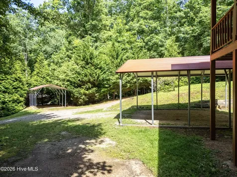44 Red Wolf Trail Blairsville GA 30512