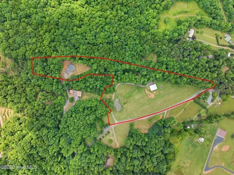 154 Blueberry Hill Hayesville NC 28904