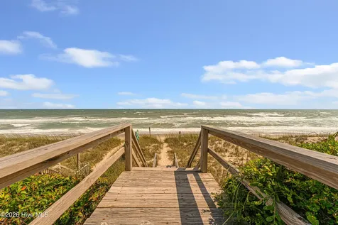 112 Sandpiper Lane Indian Beach NC 28512