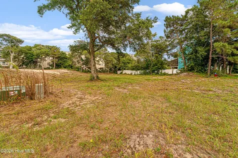 110 Sandpiper Lane Indian Beach NC 28512