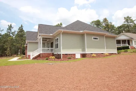 110 Lawrence Overlook Seven Lakes NC 27376