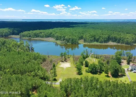 Lot 20 Bailey Pointe Drive Belhaven NC 27810