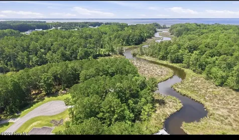 1044 Mill Creek Drive Minnesott Beach NC 28510