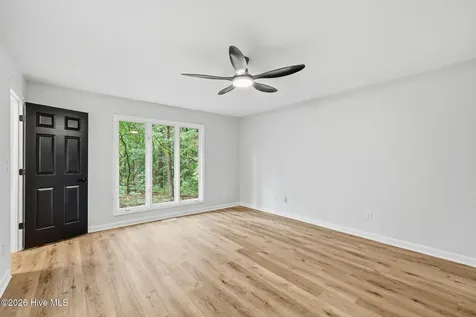 200 Devonshire Avenue W Seven Lakes NC 27376