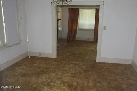 709 Quail Street Elizabethtown NC 28337