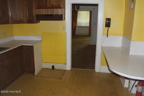 709 Quail Street Elizabethtown NC 28337