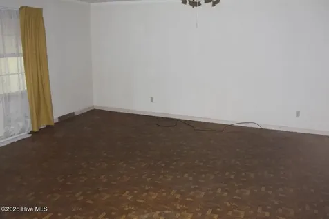 709 Quail Street Elizabethtown NC 28337