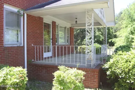 709 Quail Street Elizabethtown NC 28337